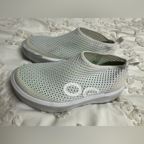 OOFOS Green and White Mesh Athletic Shoes 38 - Picture 3 of 3